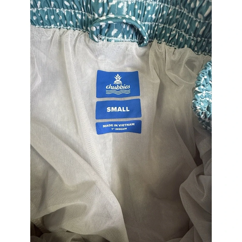 Chubbies Swim Trunks Men Small Blue Excellent Whale‎ Sharks 7.0 Stretch